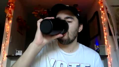 EddieFitz75 online show from October 22, 9:03 pm