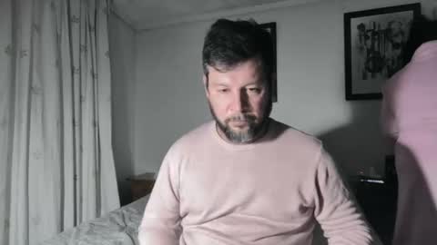 Snapshot of ednaih chatting on December 20, 1:02 am ednaih online show from December 20, 1:02 am