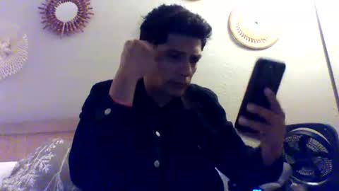 Snapshot of eduardo0084 chatting on December 29, 10:01 am eduardo0084 online show from December 29, 10:01 am
