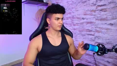 Snapshot of edward__clarck chatting on November 6, 7:09 am EDWARD CLARCK online show from November 6, 7:09 am