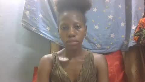 edwige770943 online show from April 15, 2:40 am