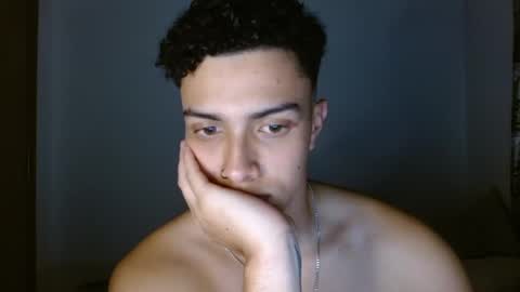 Snapshot of edwisalvatore chatting on January 11, 5:10 am edwisalvatore online show from January 11, 5:10 am