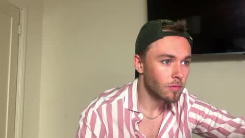 Evan online show from April 17, 10:24 pm