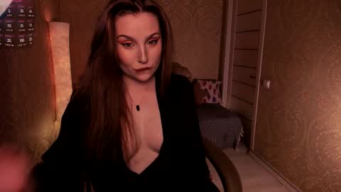 eesmaaarr online show from March 4, 11:44 pm