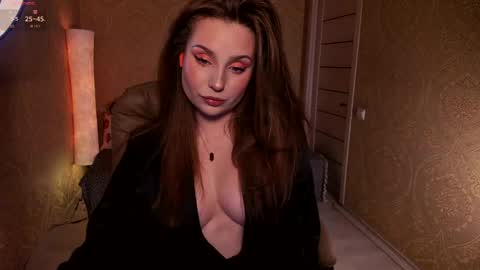 eesmaaarr online show from April 16, 11:18 pm