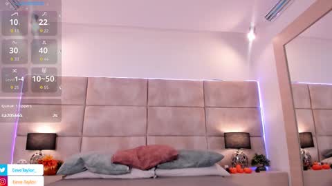 Eevee online show from October 3, 3:03 am