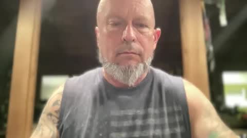Harley Biker online show from May 4, 5:09 pm