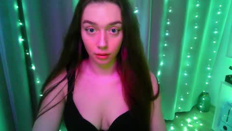effie_balconii online show from February 9, 3:05 pm