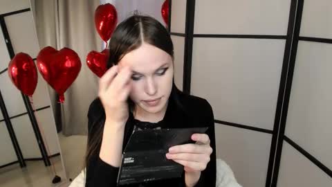 Effie Mur online show from February 10, 10:41 am