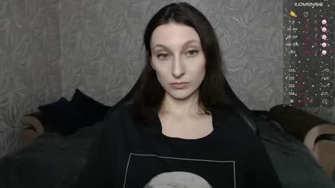 Snapshot of effy_gray chatting on February 28, 6:14 am Anna online show from February 28, 6:14 am