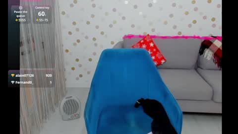 Effy online show from December 24, 3:05 pm