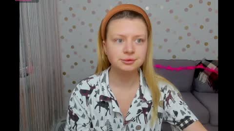 Effy online show from December 25, 7:35 am