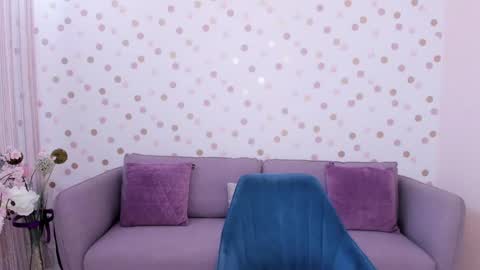 Effy online show from February 26, 6:47 am