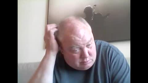 Snapshot of efriff chatting on May 10, 6:24 pm efriff online show from May 10, 6:24 pm