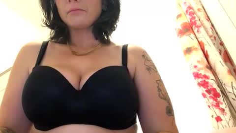 eggnog_and_booty online show from January 14, 11:53 pm