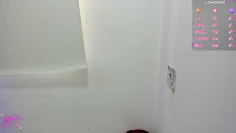 eidan_tay online show from April 12, 11:48 am