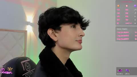 eidan_tay online show from April 17, 8:23 pm