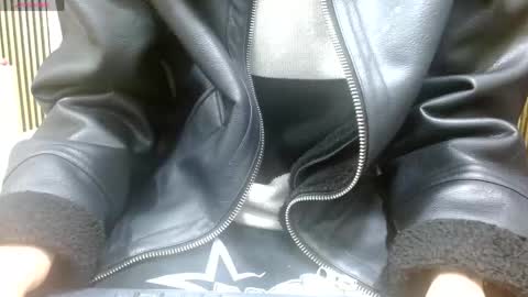 eidan_tay online show from May 31, 12:23 pm