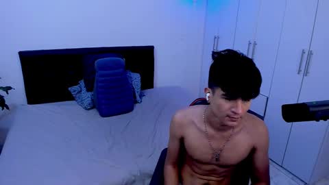 eiden_allenx1 online show from January 31, 2:17 pm