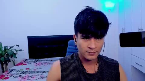 eiden_allenx1 online show from February 10, 4:08 am