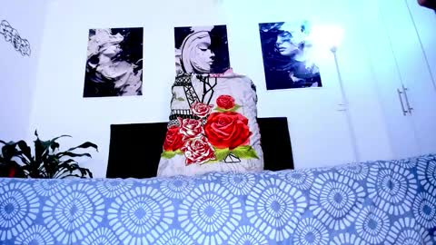 eiden_allenx1 online show from November 8, 11:10 am