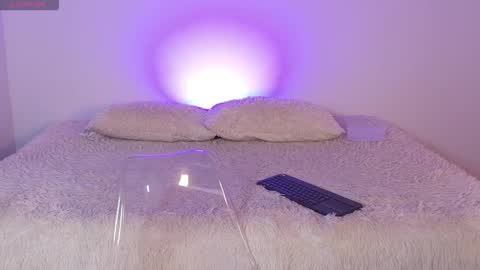 Snapshot of eiden_blake chatting on December 22, 12:07 am Eiden Blake online show from December 22, 12:07 am