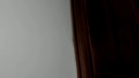 Snapshot of eider122 chatting on February 25, 3:27 am EIder online show from February 25, 3:27 am