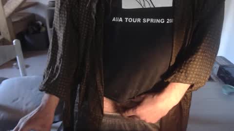 eighthundredeightyeight online show from April 8, 1:44 pm