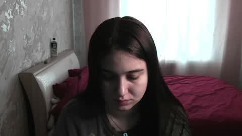 Lina online show from April 16, 9:10 am