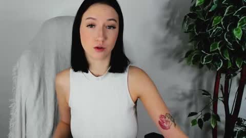 Snapshot of eileenmoores chatting on September 26, 6:50 am eileenmoores online show from September 26, 6:50 am