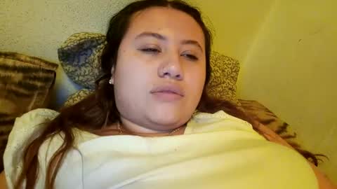 EIMY   MODEL INDEPENDENT online show from December 10, 6:38 pm