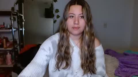 EIMY   MODEL INDEPENDENT online show from September 30, 4:50 am