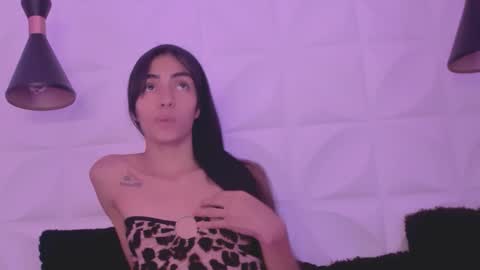 eimy online show from February 12, 1:50 pm