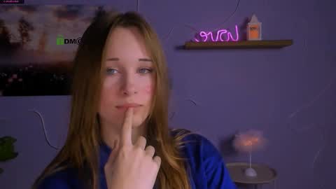 Snapshot of eira_mouse chatting on February 13, 9:16 am Sweet Eira online show from February 13, 9:16 am