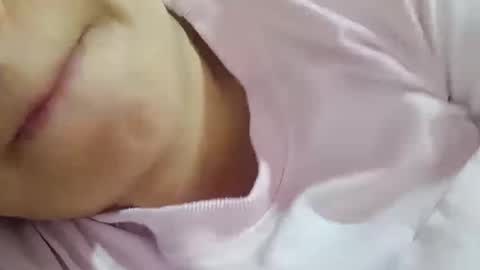 Snapshot of eireneninon chatting on December 4, 2:48 pm Eirene online show from December 4, 2:48 pm