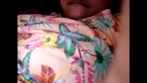 Snapshot of eirma7991 chatting on January 8, 7:43 am eirma7991 online show from January 8, 7:43 am