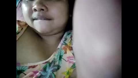 Snapshot of eirma7991 chatting on February 5, 7:46 am eirma7991 online show from February 5, 7:46 am