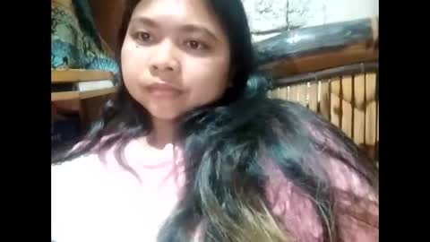 Snapshot of eirma7991 chatting on February 18, 7:32 pm eirma7991 online show from February 18, 7:32 pm