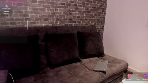 Snapshot of eitham_ chatting on September 18, 6:54 pm EITHAM online show from September 18, 6:54 pm