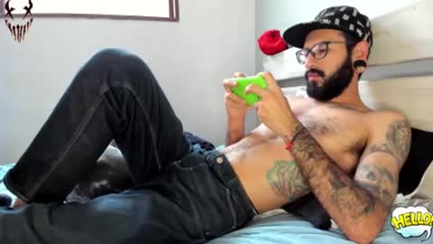 eithan_rune online show from February 6, 9:07 pm