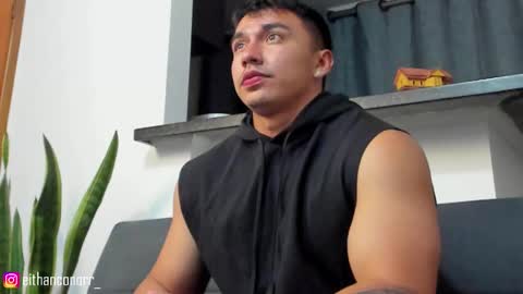 EITHAN CONOR online show from March 5, 4:24 am