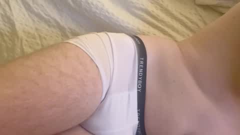 eizy_eiz online show from October 19, 12:11 am
