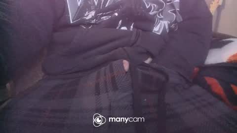 Snapshot of ekenway424 chatting on December 24, 4:11 am ekenway424 online show from December 24, 4:11 am