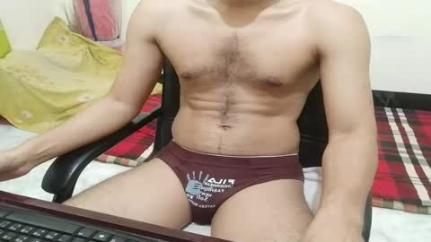 Snapshot of ekzxoxo chatting on March 9, 10:41 pm Ekz online show from March 9, 10:41 pm