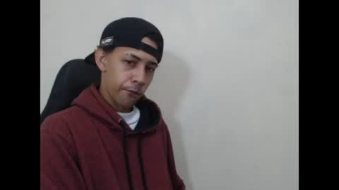 Snapshot of el_menor chatting on June 25, 4:23 am Instagram BelowAbajo online show from June 25, 4:23 am