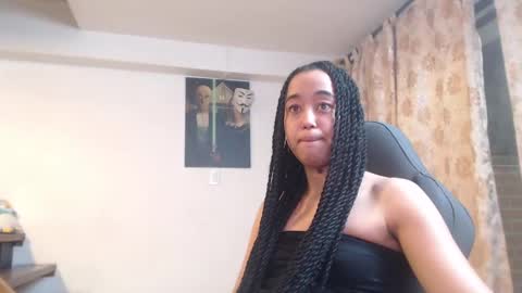 Snapshot of ela_0 chatting on January 14, 4:04 am Ela Help me reach 100 thumbs up online show from January 14, 4:04 am