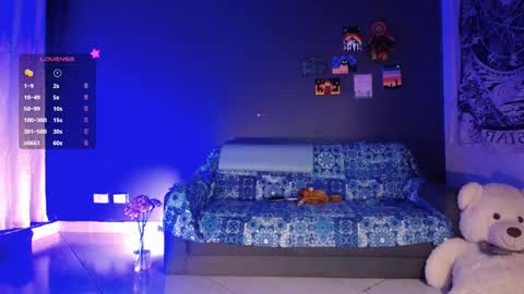 Snapshot of ela_0 chatting on February 28, 2:20 am Ela Help me reach 100 thumbs up online show from February 28, 2:20 am