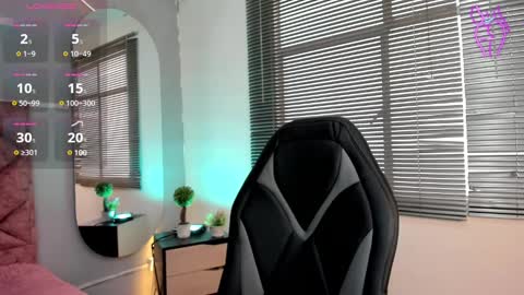 Elaia online show from February 13, 12:21 pm