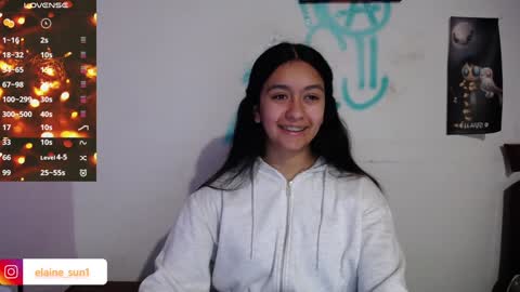 Snapshot of elaine_sun chatting on December 14, 3:29 am Elaine eli online show from December 14, 3:29 am