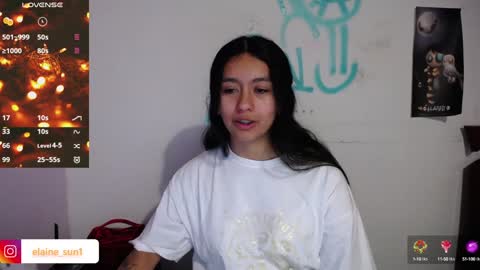 Snapshot of elaine_sun chatting on December 15, 4:18 am Elaine eli online show from December 15, 4:18 am